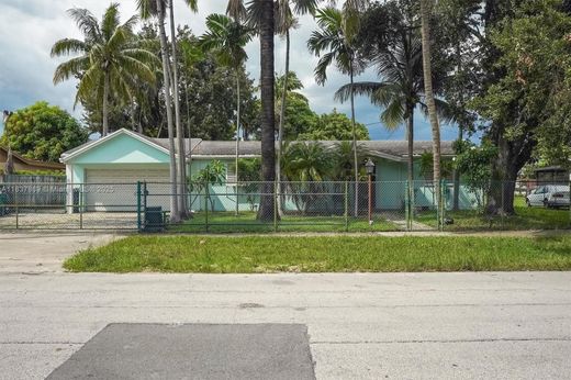 Villa in Cutler Bay, Miami-Dade County