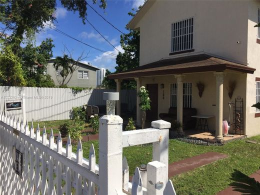 Villa - Miami, Miami-Dade County