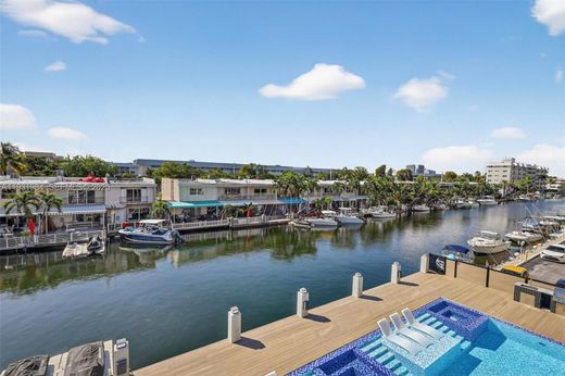 Βίλα σε North Miami Beach, Miami-Dade County