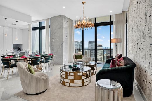 Komplex apartman Miami, Miami-Dade County
