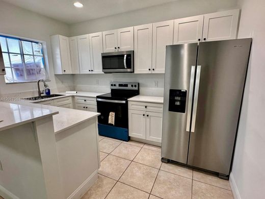 Villa in Hollywood, Broward County