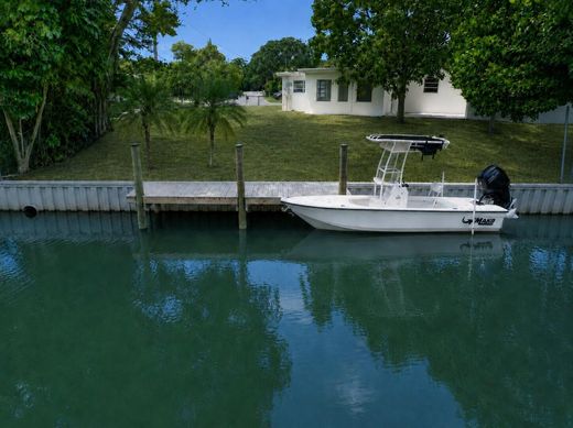 Villa in Lake Clarke Shores, Palm Beach