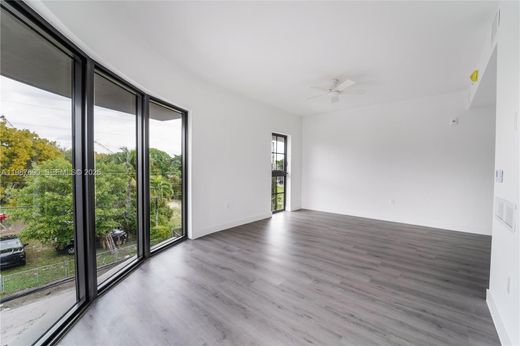Komplex apartman Miami, Miami-Dade County