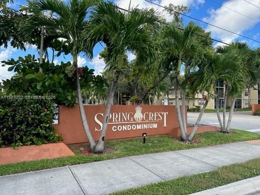 Residential complexes in Sunrise, Broward County
