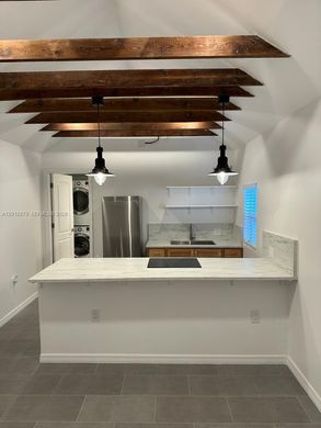 Residential complexes in Miami, Miami-Dade