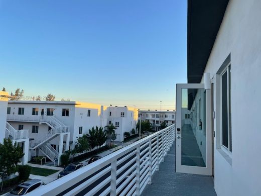 مجمع شقق ﻓﻲ Doral, Miami-Dade County