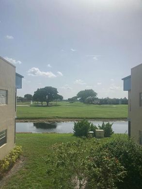 ‏בניין ב  דלריי ביץ', Palm Beach County