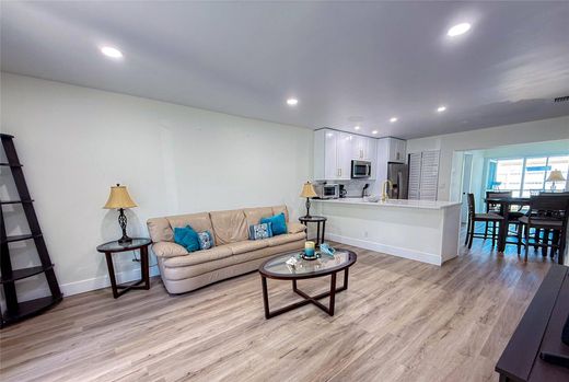 Townhouse in Jupiter, Palm Beach