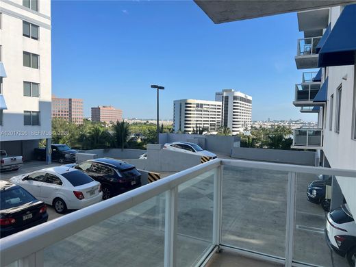 Edificio en Miami, Miami-Dade County
