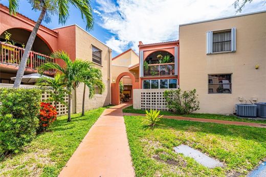 Residential complexes in Miami, Miami-Dade