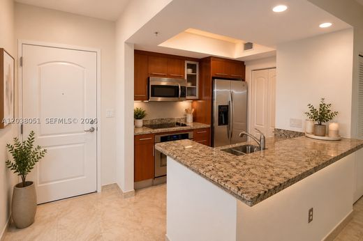 Komplex apartman Miami Beach, Miami-Dade County