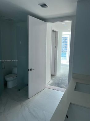 Residential complexes in Sunny Isles Beach, Miami-Dade