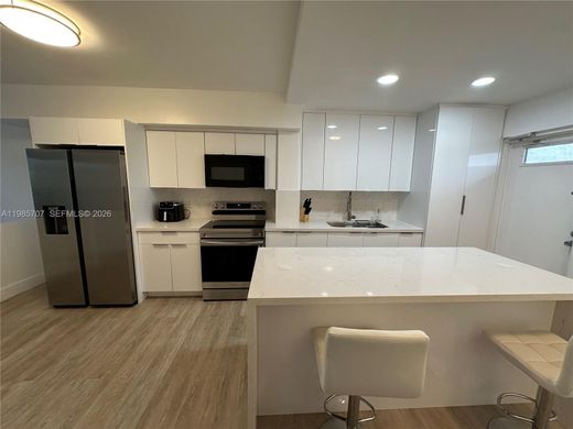 Townhouse in Miami, Miami-Dade