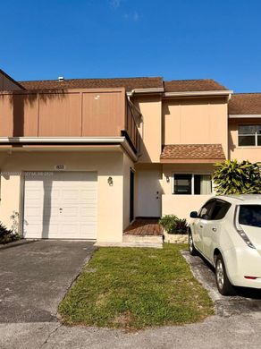 Townhouse in Plantation, Broward County