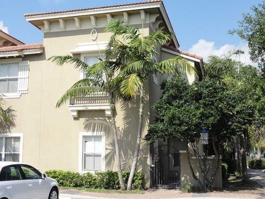 Townhouse in Boynton Beach, Palm Beach