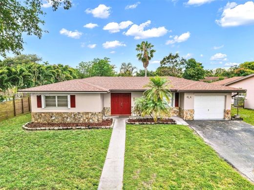 Villa Pembroke Pines, Broward County