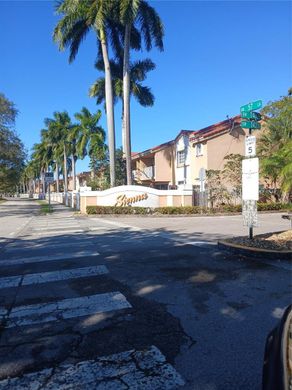 Townhouse in Miami, Miami-Dade