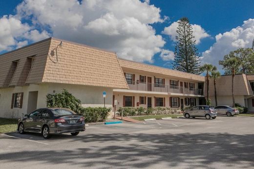 Wohnkomplexe in Greenacres City, Palm Beach County