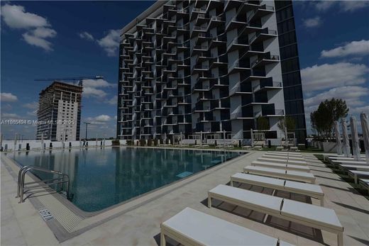 Residential complexes in Doral, Miami-Dade