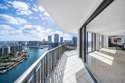 Complesso residenziale a Hallandale Beach, Broward County