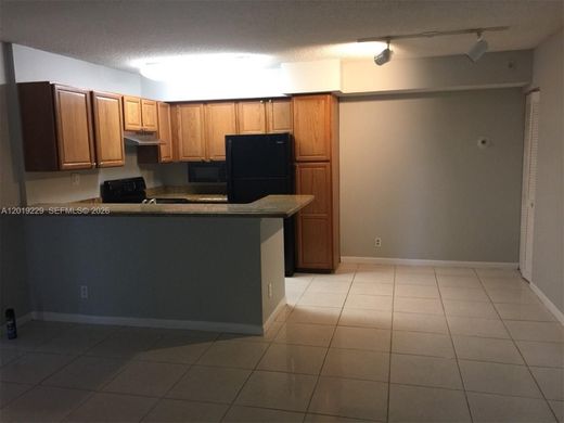 Residential complexes in Coconut Creek, Broward County