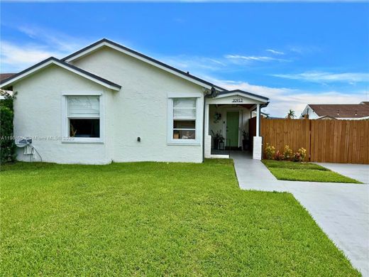 ﻓﻴﻼ ﻓﻲ ميامي، فلوريدا, Miami-Dade County