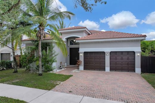 Villa en Hialeah, Miami-Dade County