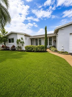 Villa in Miramar, Broward County