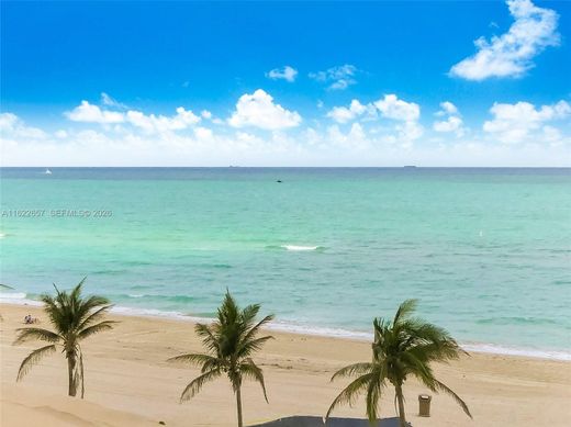 Kamienica w Sunny Isles Beach, Miami-Dade County