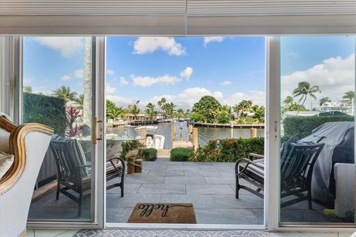 Townhouse in Pompano Beach, Broward County