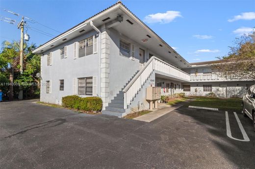 Coral Springs, Broward Countyのアパートメント・コンプレックス