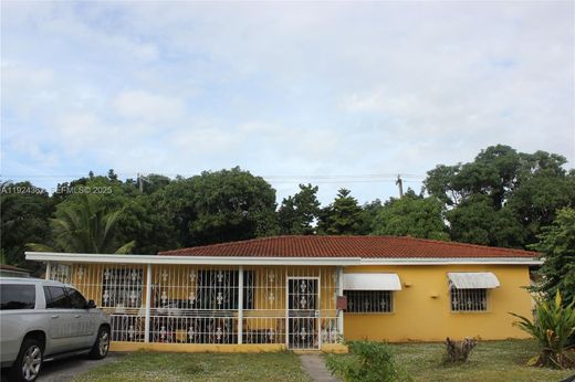 Miami Heights Trailer Park, Miami-Dade Countyのヴィラ