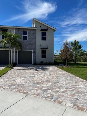 타운 하우스 / Lake Worth, Palm Beach County