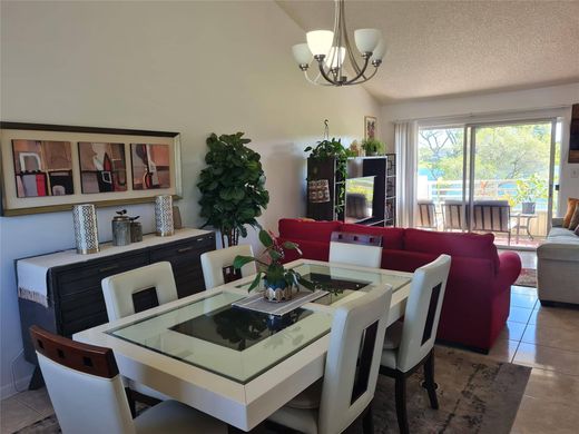 Complexos residenciais - Lauderdale Lakes, Broward County