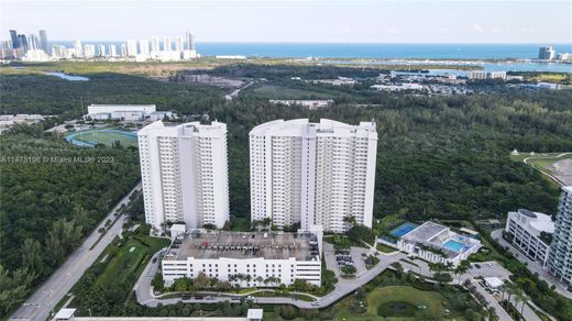 Жилой комплекс, North Miami, Miami-Dade County