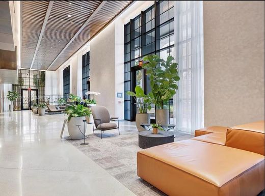 Kamienica w Miami, Miami-Dade County