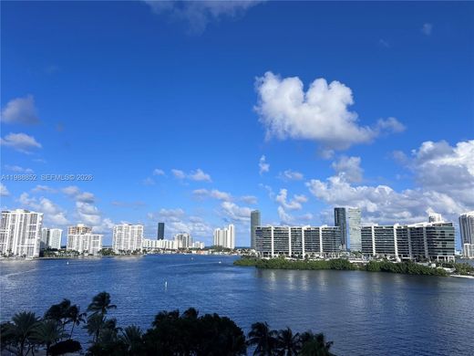 Complexes résidentiels à Aventura, Comté de Miami-Dade