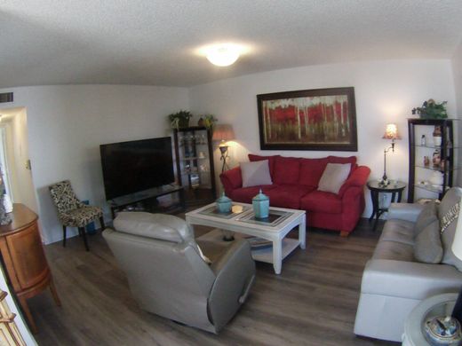 Wohnkomplexe in Delray Beach, Palm Beach County