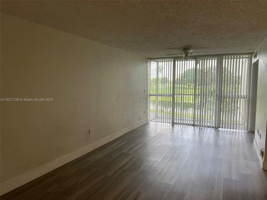 Appartementencomplex in Hialeah, Miami-Dade County