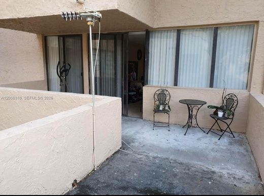 Residential complexes in Miami, Miami-Dade