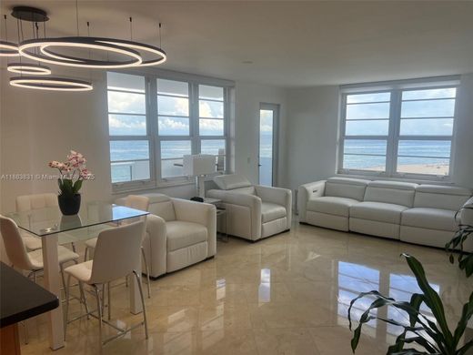 Complesso residenziale a Miami Beach, Miami-Dade County
