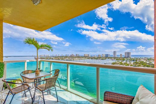 Complexos residenciais - Riviera Beach, Palm Beach County