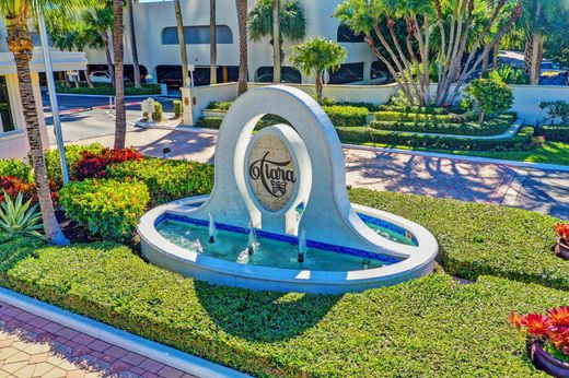 Residential complexes in Riviera Beach, Palm Beach