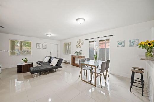 ﻓﻴﻼ ﻓﻲ Miami Shores, Miami-Dade County