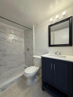 ‏בניין ב  Miami Shores, Miami-Dade County