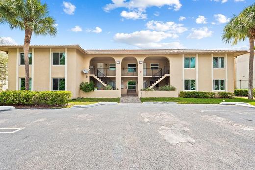 Townhouse in Coral Springs, Broward County
