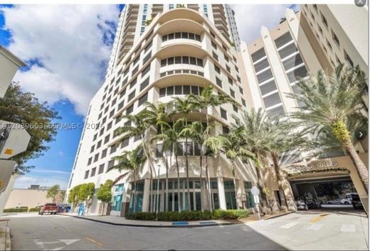 Residential complexes in Miami, Miami-Dade