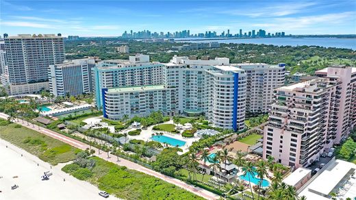 Komplex apartman Miami Beach, Miami-Dade County