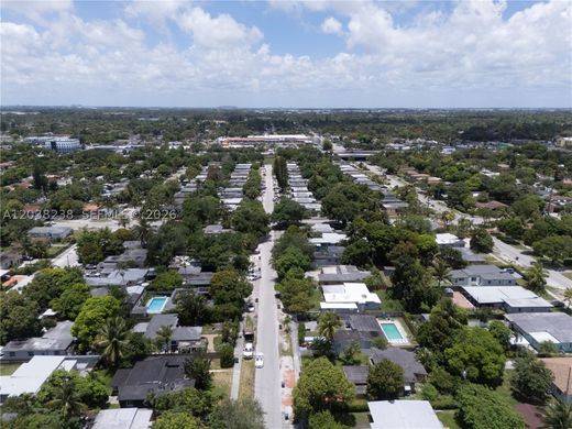 Villa in North Miami, Miami-Dade County