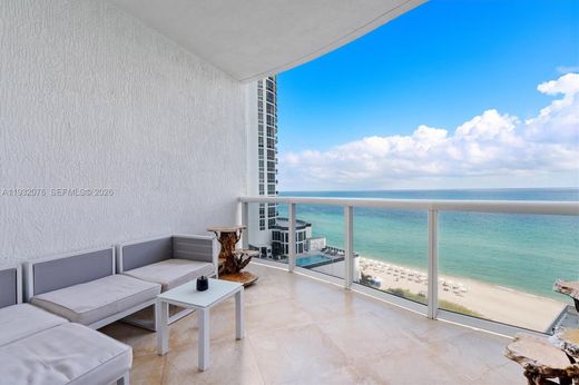 Residential complexes in Sunny Isles Beach, Miami-Dade